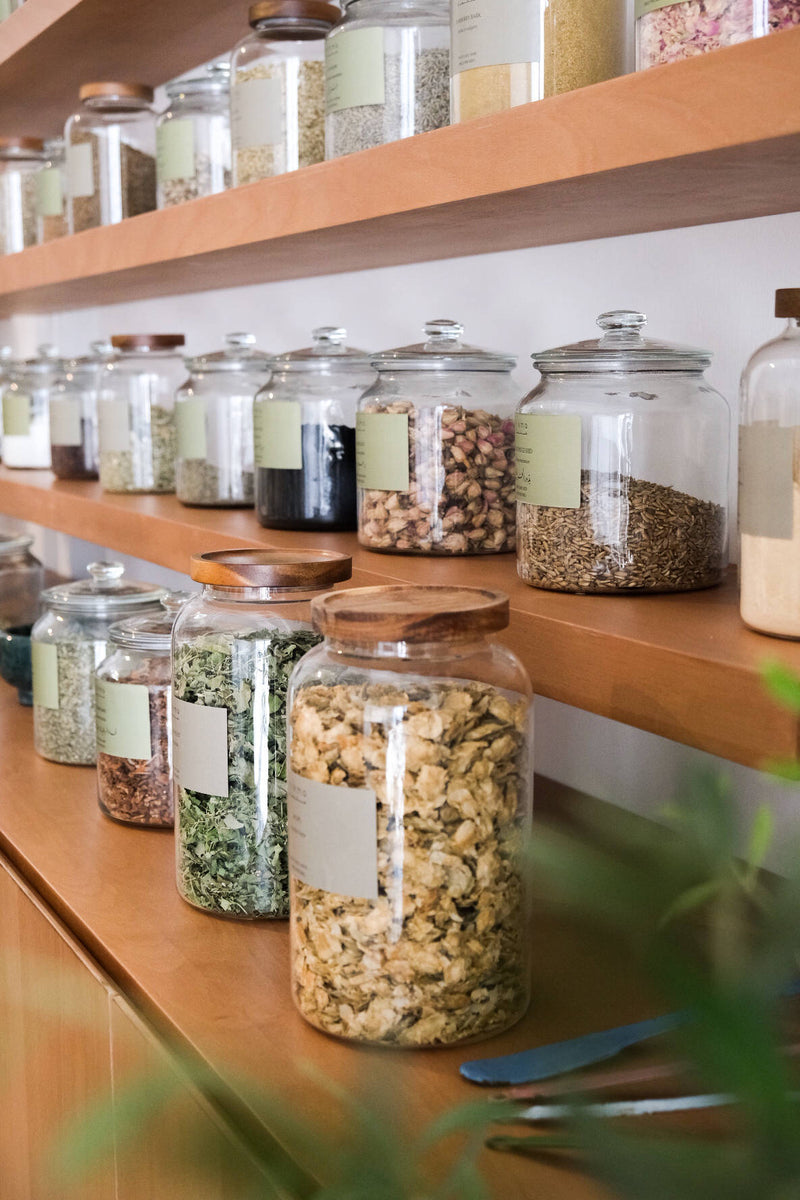 apothecary_consultation